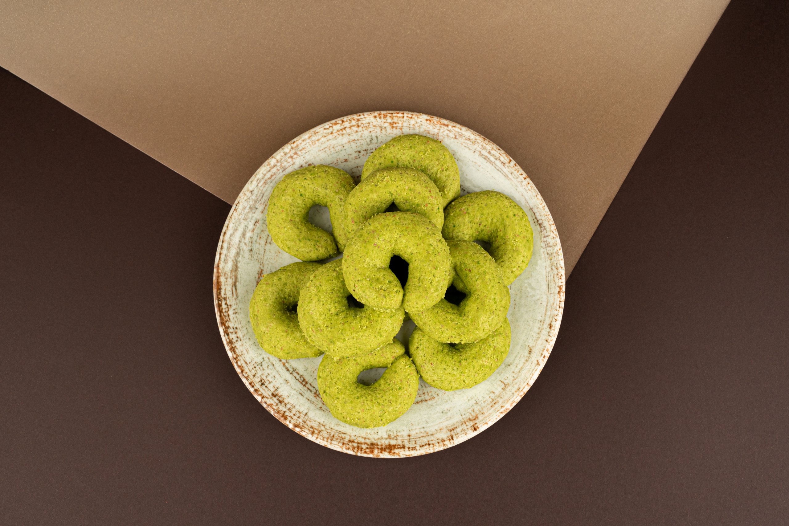 SADE YAĞLI FISTIKLI KURABİYE